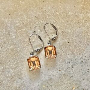 Vintage Swarovski Topaz octagon rhinestone drop earrings! NEW